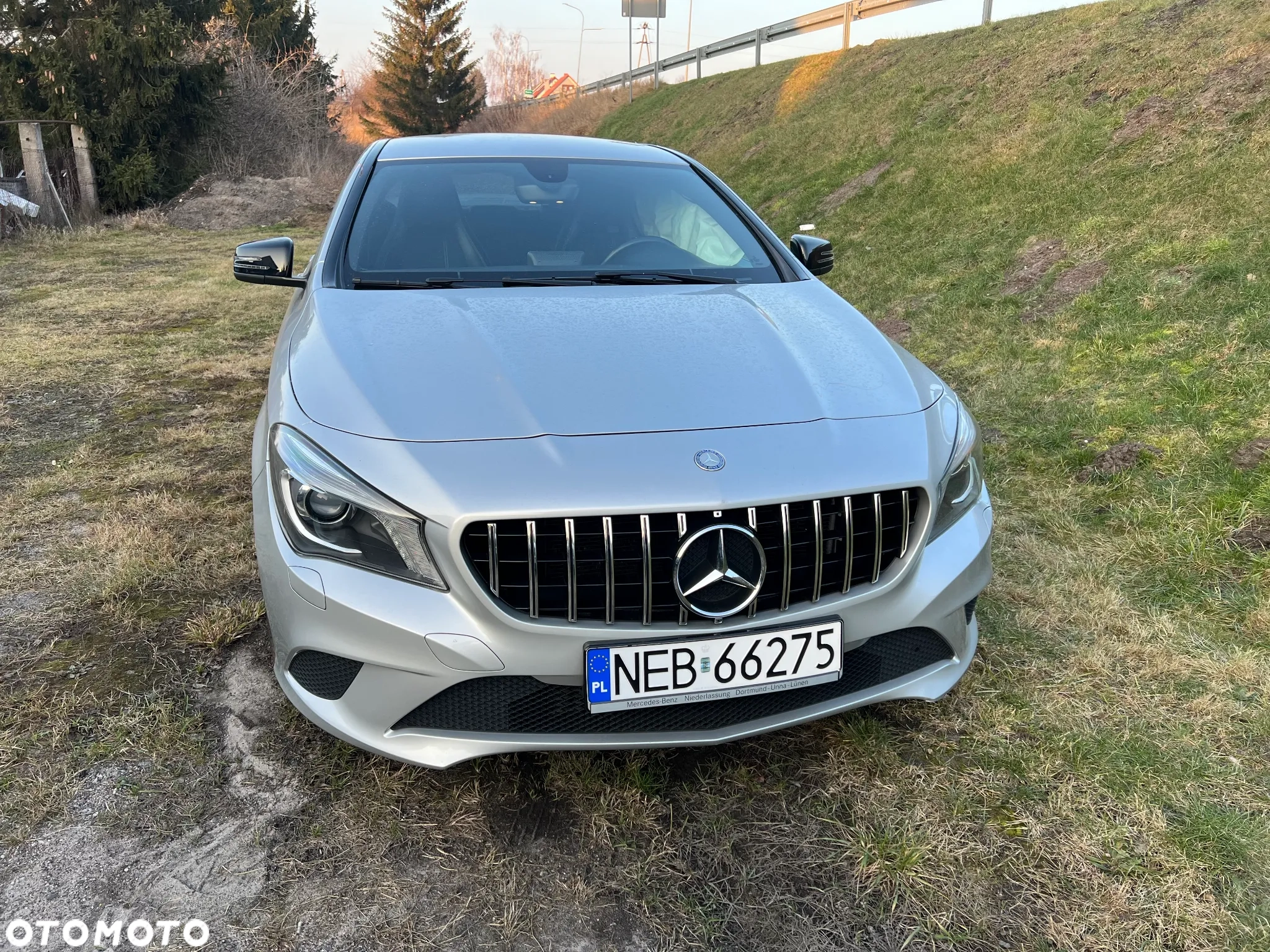 Mercedes-Benz CLA 180
