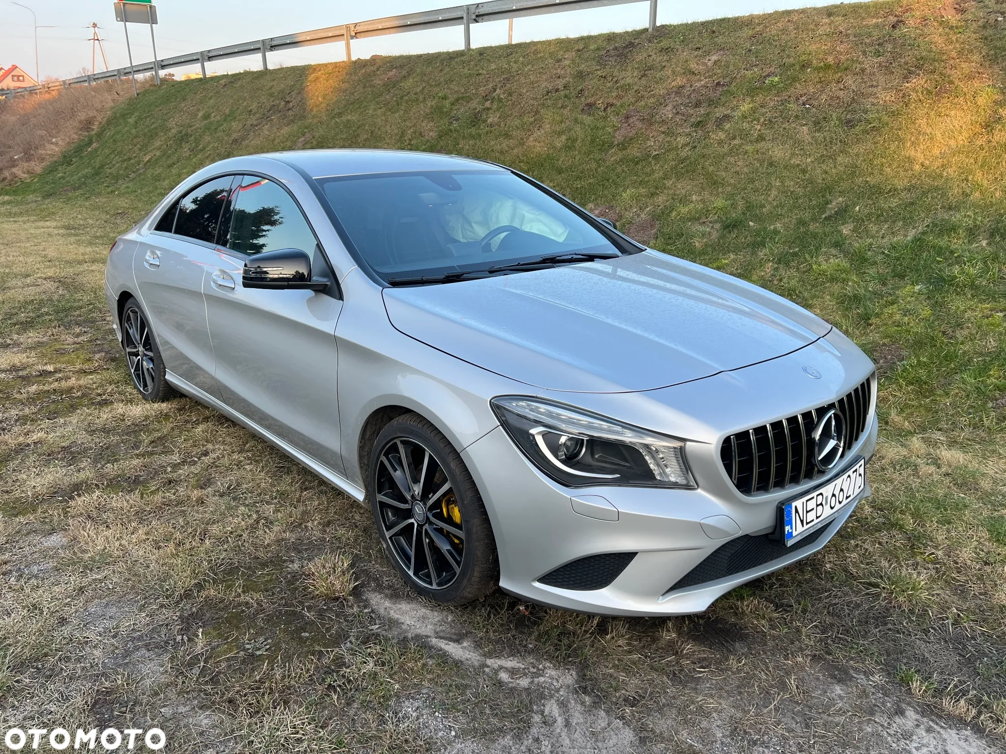 Mercedes-Benz CLA 180