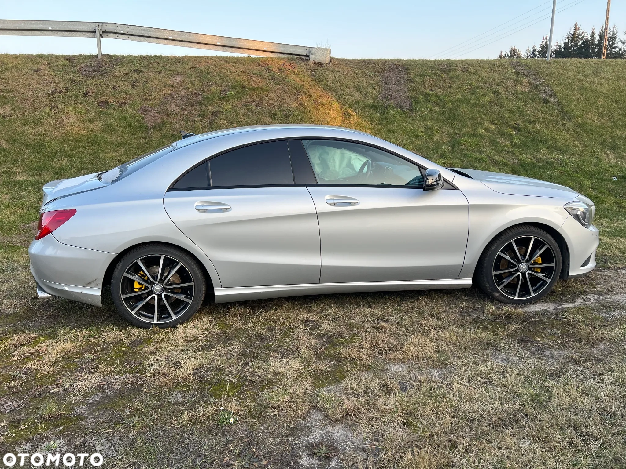 Mercedes-Benz CLA 180